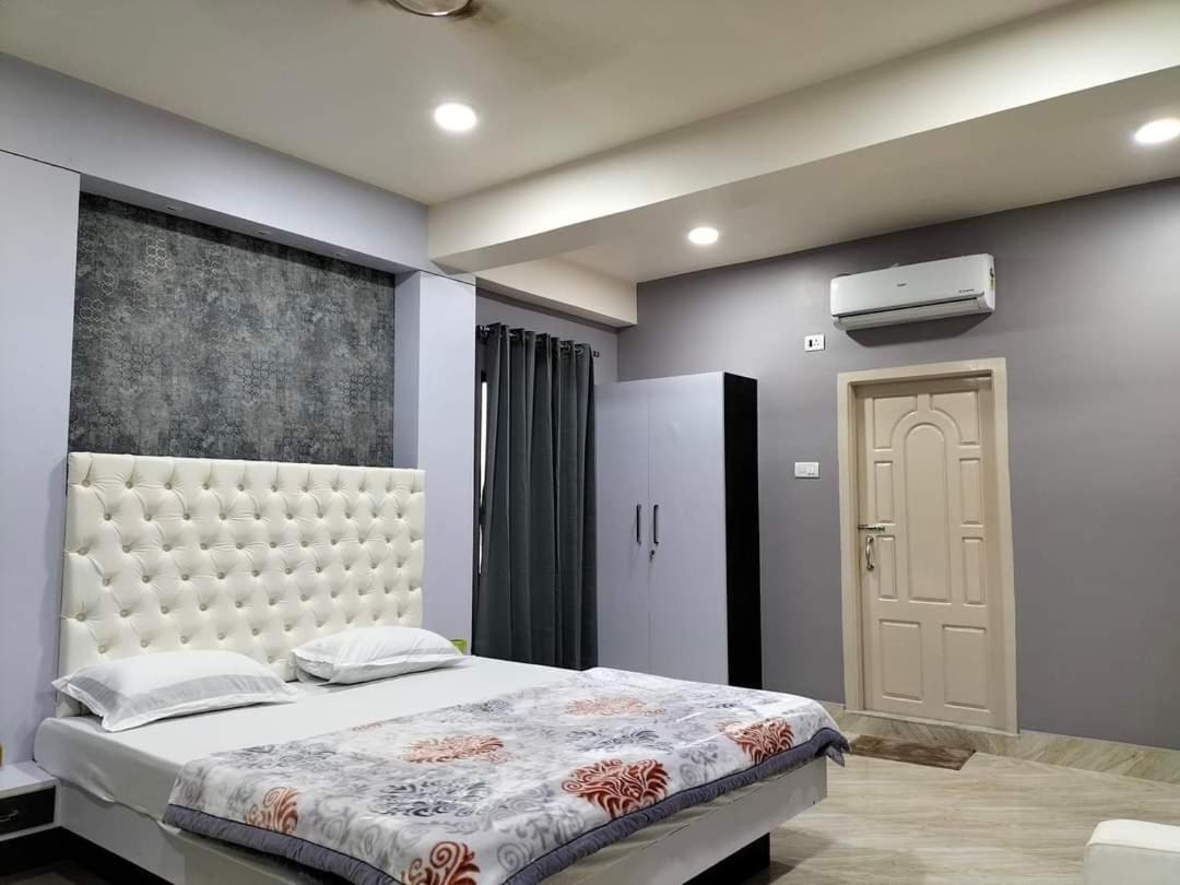 Radiant Club & Resort Imphal Bagian luar foto